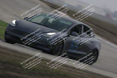 media/Nov-28-2025-Speed SF (Fri) [[b9fcb3577c]]/Blue/Session 3 (Outside Grapevine)/